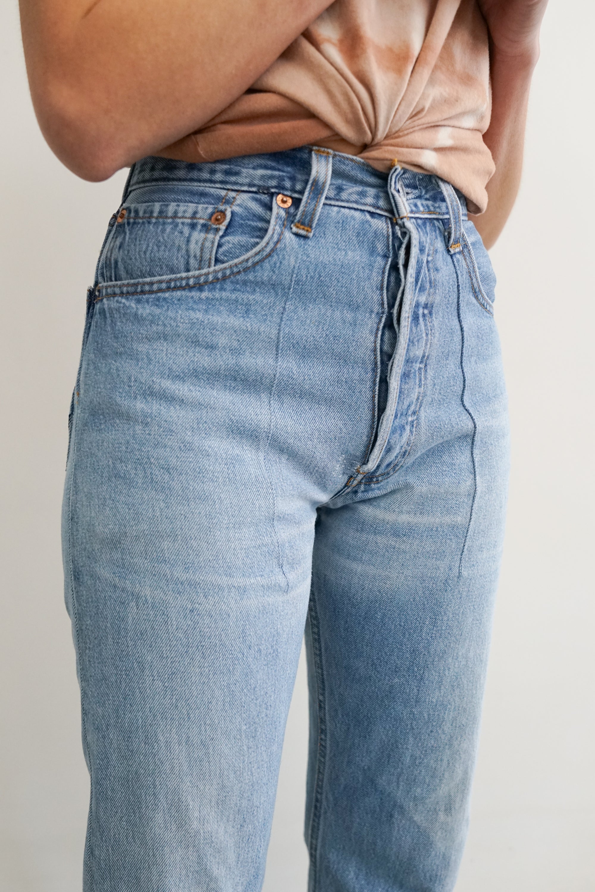 Reworked + Repaired Levis 501 26W