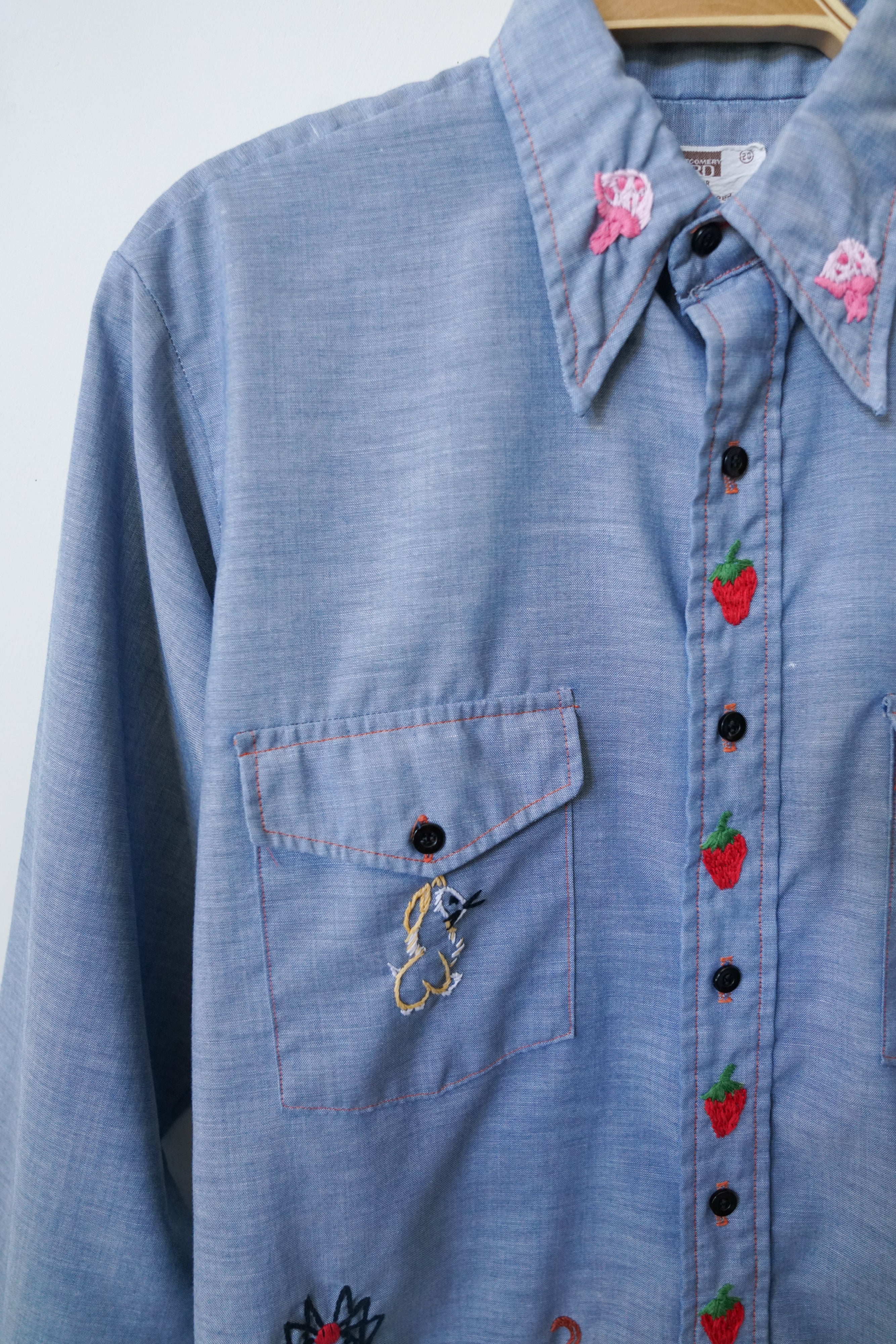 Montgomery high quality Ward Vintage Kids 5 Slim Blue Button Up Short Embroidered Western 70s