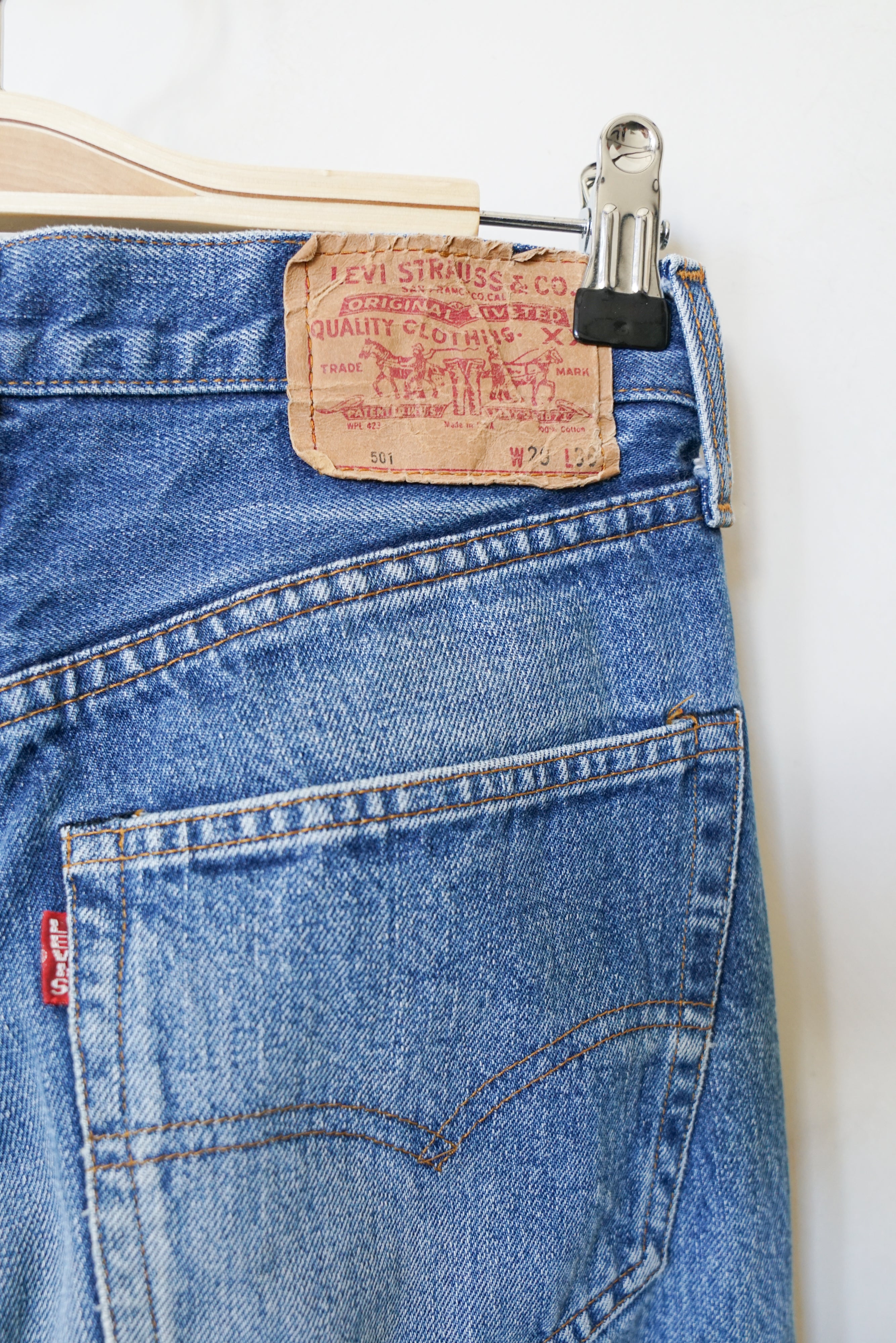 90s Selvedge Big E Levis 501 26W The Future Past